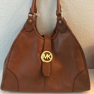 Camel brown leather Michael Kors purse